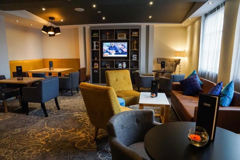Holiday Inn Ellesmere Port/Cheshire Oaks By Ihg Kültér fotó