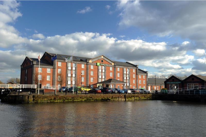 Holiday Inn Ellesmere Port/Cheshire Oaks By Ihg Kültér fotó
